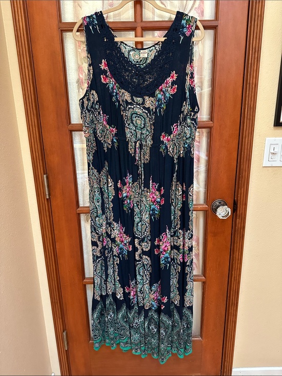 Bila Dresses & Skirts - Bila Navy Floral Paisley Maxi Dress with Crochet Yoke